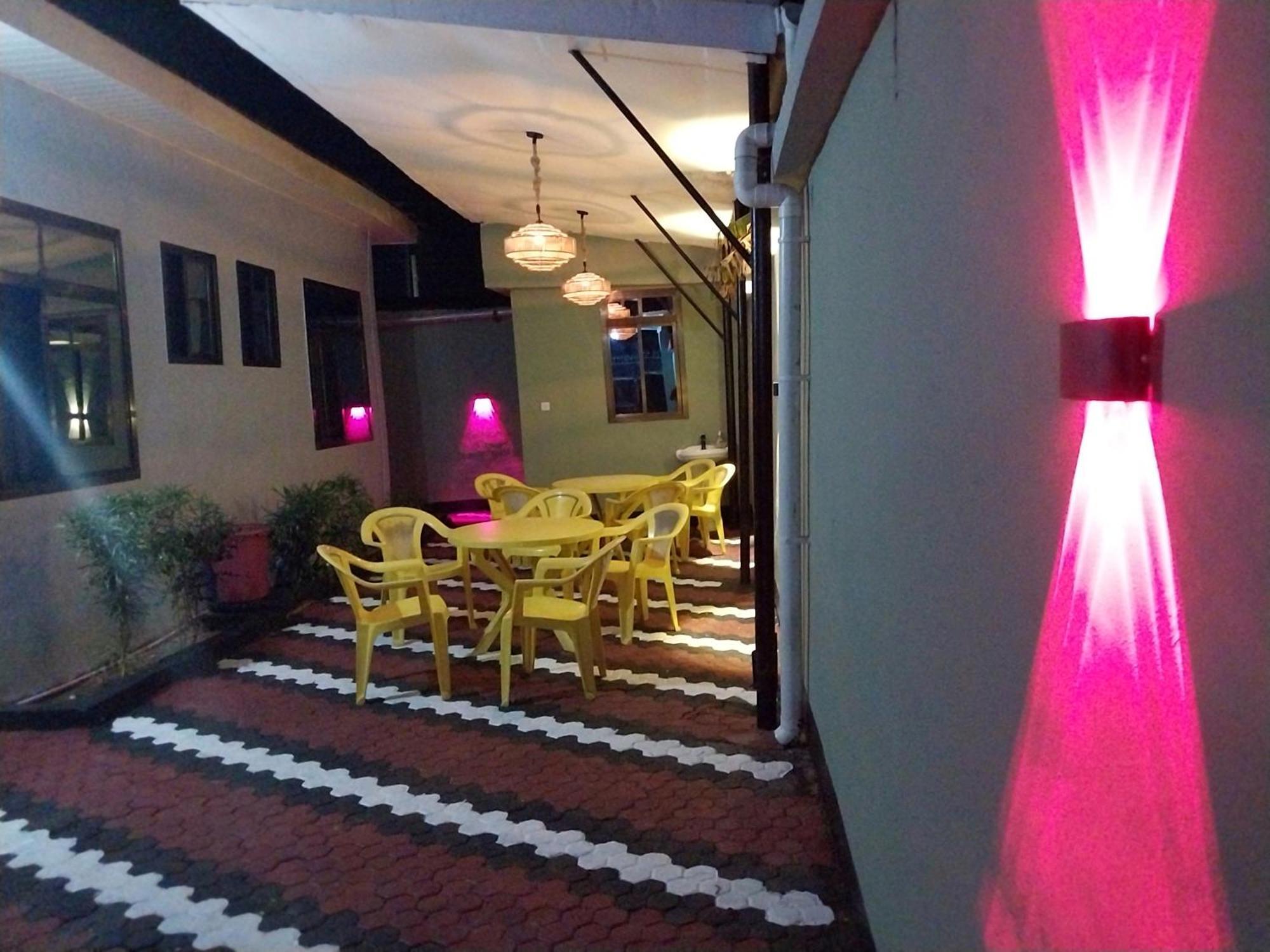 California Lodge Bagamoyo Eksteriør billede